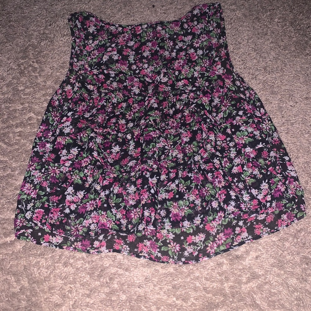 Floral mesh blouse with ruffles